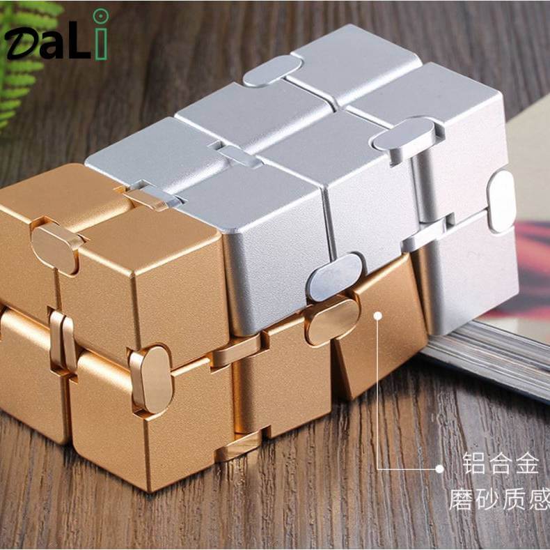 EC-001 infinity cube metal (9)