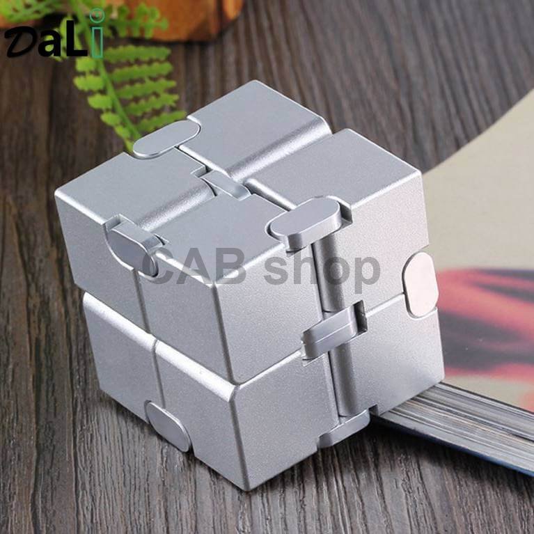 EC-001 infinity cube metal (4)