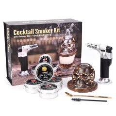 Keramična lobanja za dimljenje viskija in koktajlov Skull Smoker – darilni komplet s 4 vrstami lesnih sekancev