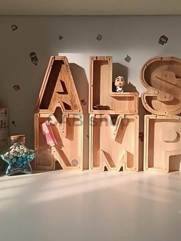 Pokladnička dřevěná - Písmenko R