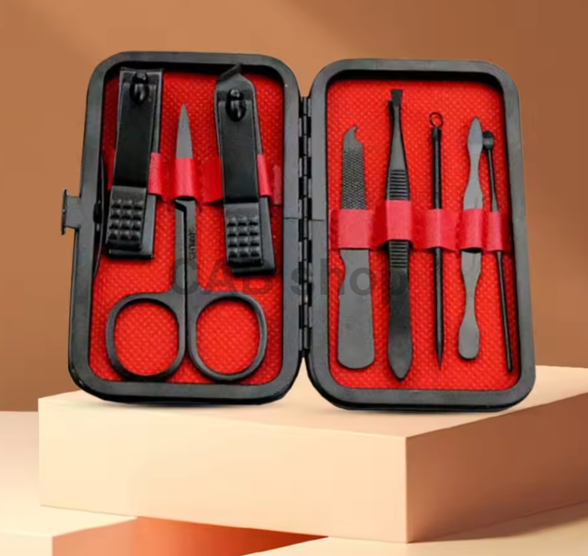 Manicure set 7 pieces LUX
