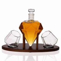 Darčeková sada Diamond na Whiskey 850ml s pohármi